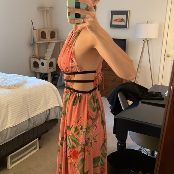 Floral maxi dress - Picture 2 of 6